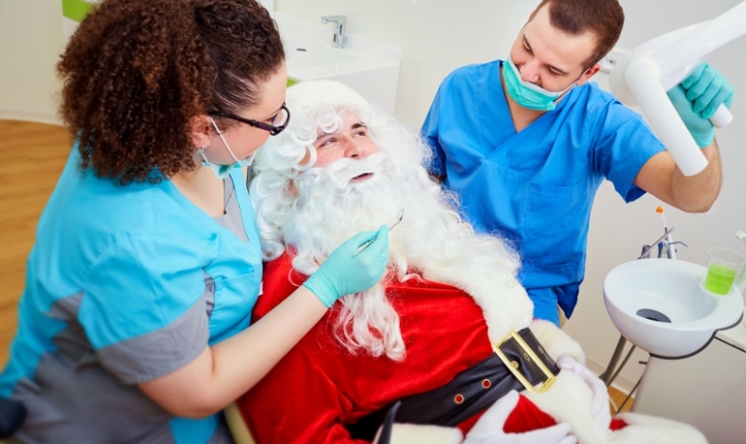 Dental Emergencies with Ease This Christmas